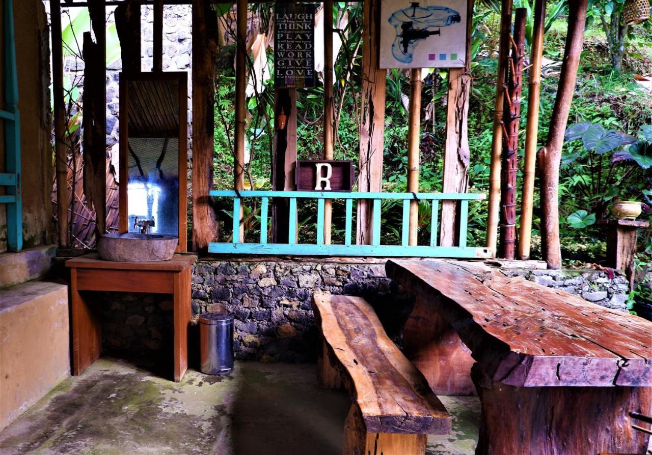 Swar Bali Lodge Munduk  Exterior photo